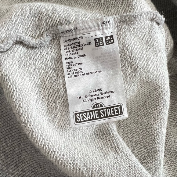 KAWS x Uniqlo x Sesame Street XX Hoodie - Picture 3 of 3